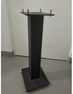 Soportes de hierrro para altavoces de alta fidelidad en Zaragoza, Aragón